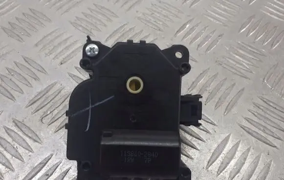 Toyota Auris 150 A/C air flow flap actuator/motor 113800-2840