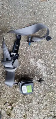 KIA Carnival Rear seatbelt 89810-4D100