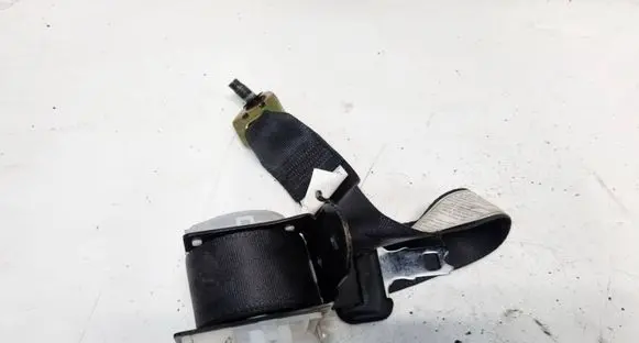 Infiniti G35 Middle seatbelt (rear) G081602 7D5930