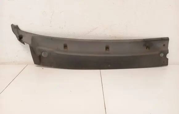 Iveco Daily 4th gen Wiper trim 504022283