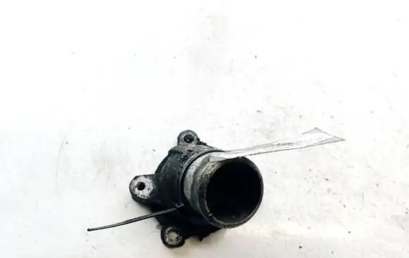 Toyota RAV 4 (XA30) Engine coolant pipe/hose
