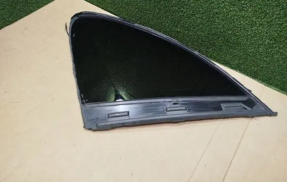 Porsche Cayenne (92A) Rear side window 43R002092 7P5845297