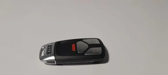 Audi A4 S4 B9 Ignition key/card 4M0959754CM