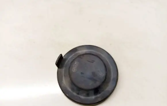 Ford Focus Headlight/headlamp dust cover C1156