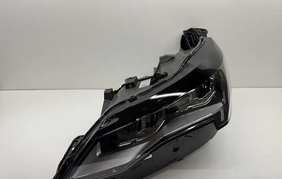 Peugeot 3008 II Headlight/headlamp 9836230280