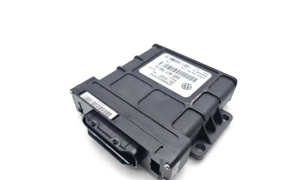 Volkswagen Touareg I Gearbox control unit/module 09D927750CL MSHA005773