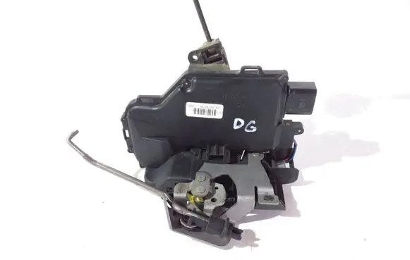 Audi A4 S4 B6 8E 8H Rear door lock 8E0839016C