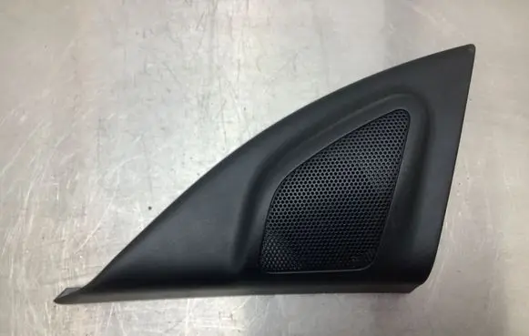 Volvo V70 Front door speaker 30781067 M5XUG 08W43