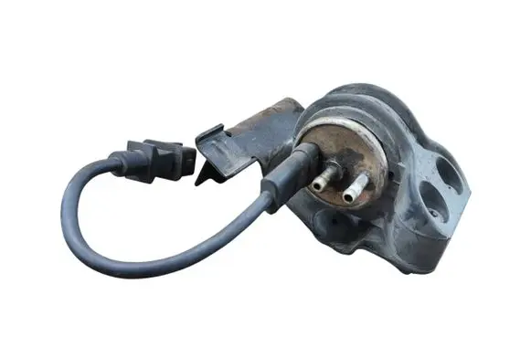 Volvo S70 V70 V70 XC Valve vacuum 9180686 97T156