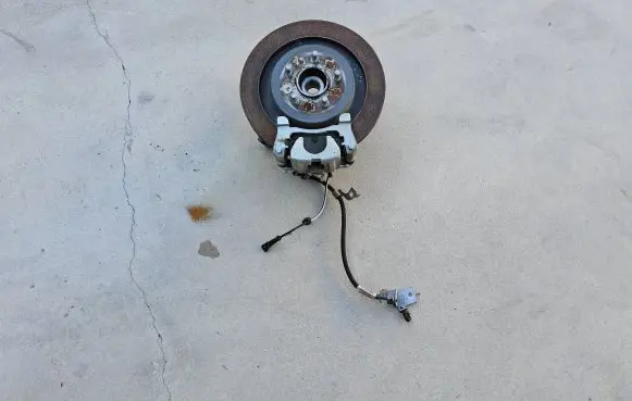 Ford Mustang VI Rear wheel hub FR3C5A971BB FR3C5B759BG FR3C2K317AB