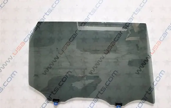 Nissan Rogue Rear door window glass 823006FL1A 823004BA0B
