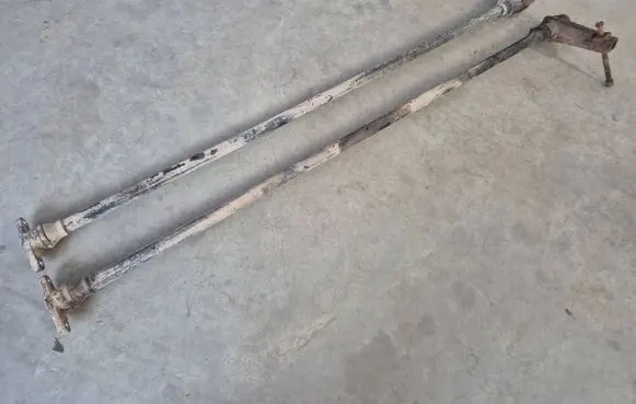 Mitsubishi Pajero Sport I Front coil spring 