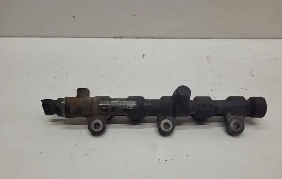 Nissan Primastar Fuel main line pipe H8200839258 175212190R