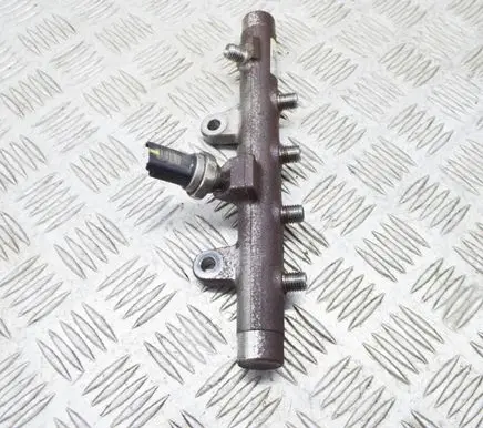 Fuel main line pipe