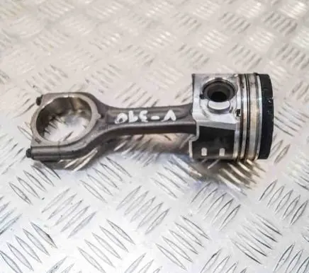 Ford Focus Piston 1699376