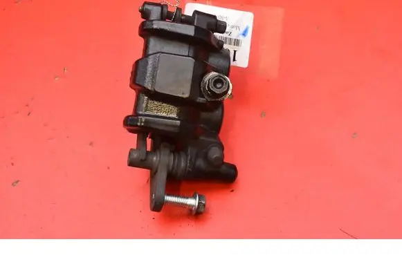 AC 428 Front brake caliper 