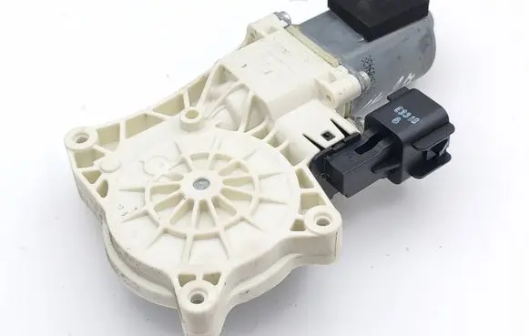 Land Rover Range Rover Evoque L551 Rear door window regulator motor C39792101 12129420250015