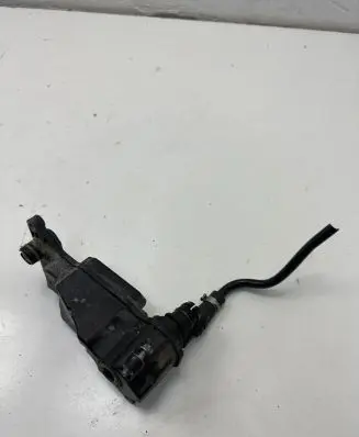 Mercedes-Benz C W205 other engine part A2700109703 1725080922