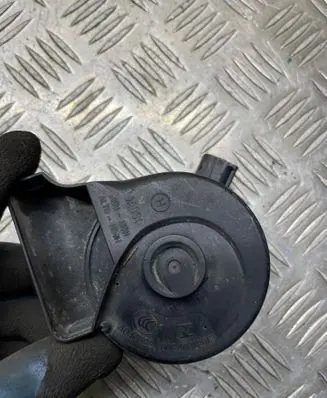Volkswagen PASSAT CC Horn signal