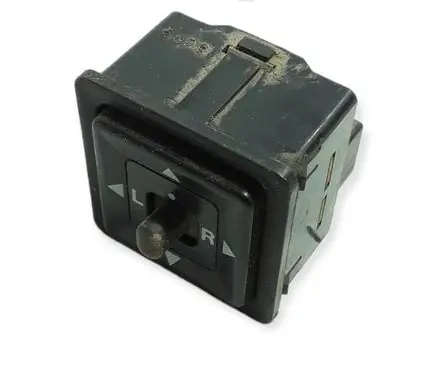 Mitsubishi Pajero Wing mirror switch