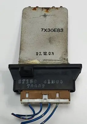 Nissan Micra Heater blower motor/fan resistor 2715041B05