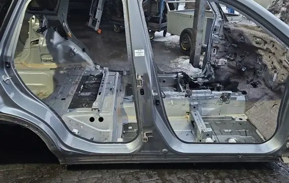 Suzuki Vitara (LY) Side car body part IMPRK1544560
