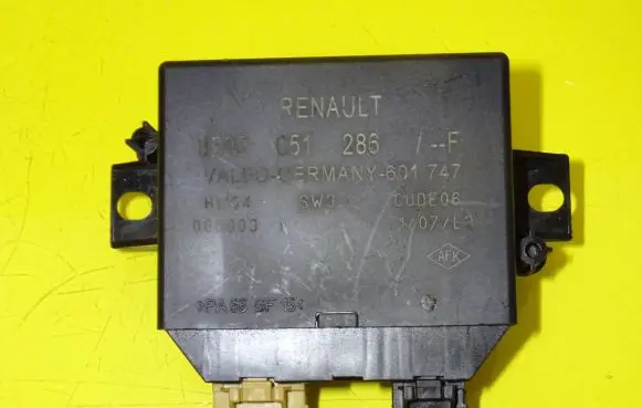Renault Laguna II Parking PDC control unit/module 8200051286F