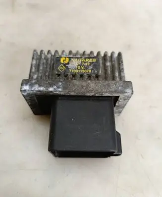 Glow plug pre-heat relay