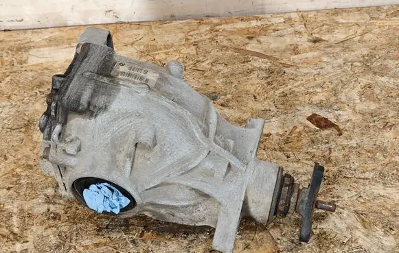 BMW 5 GT F07 Rear differential 7578151 7578152 256