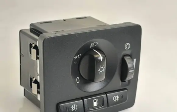 Volvo V50 Light switch 30669735 19206 04W42T