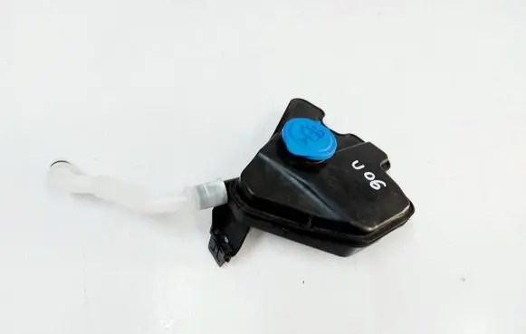 BMW 2 Active Tourer U06 Windshield washer fluid reservoir/tank 8492056