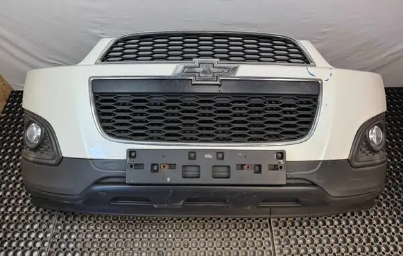 Chevrolet Captiva Front bumper 