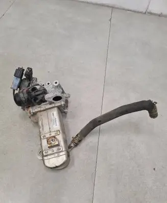 Ford Mondeo MK IV EGR valve cooler MM111BL V29004027