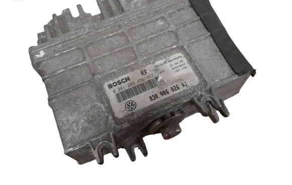 Volkswagen Polo III 6N 6N2 6NF Engine control unit/module 030906026AJ 0261203456/457