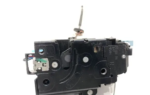 Front door lock