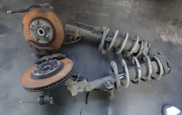 Nissan Qashqai Front shock absorber with coil spring