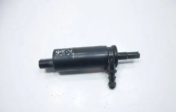 Volkswagen Golf Plus Headlight washer pump 3B7955681