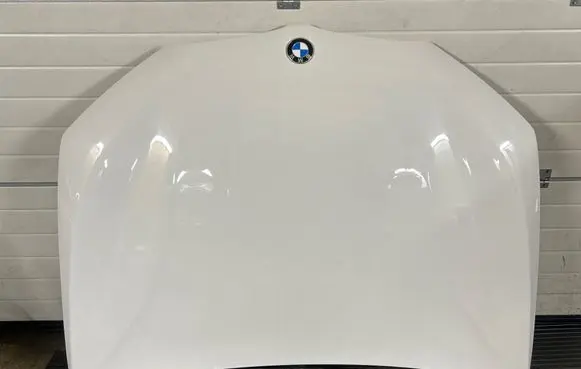 BMW X1 F48 F49 Engine bonnet/hood 41007463772 8485216 6832293