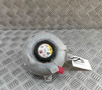 Audi Q5 SQ5 Coolant expansion tank/reservoir 5Q0121407M