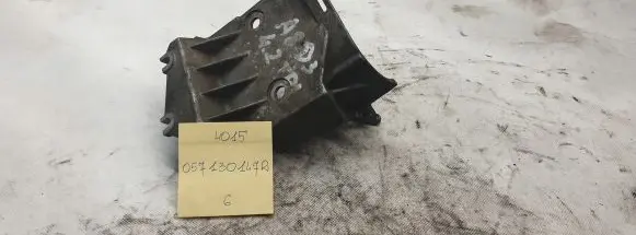 Audi A8 S8 D3 4E Fuel pump bracket 057130147R