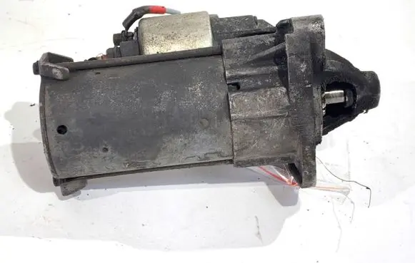 Dacia Duster II Starter motor 