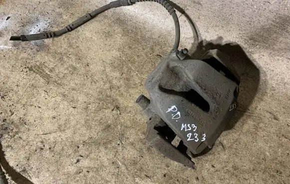 BMW X5 F15 Front brake caliper