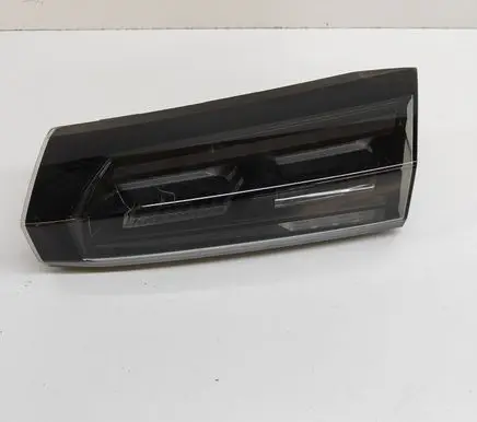 Peugeot 2008 II Tailgate rear/tail lights 9850438380