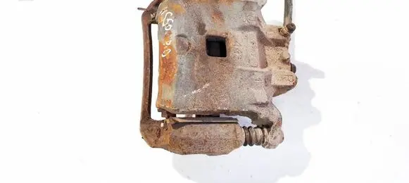 Nissan Juke I F15 Front brake caliper