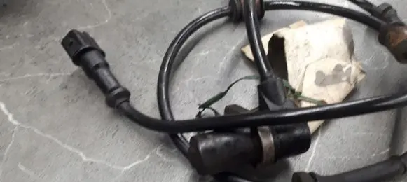 Mitsubishi Carisma ABS brake wheel speed sensor 0265006224