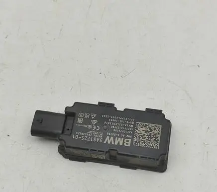 BMW X6 G06 Keyless system antenna 5A81725