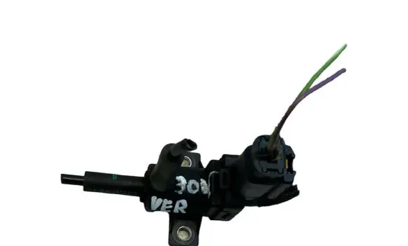 Ford Kuga II Turbo solenoid valve 9665558580
