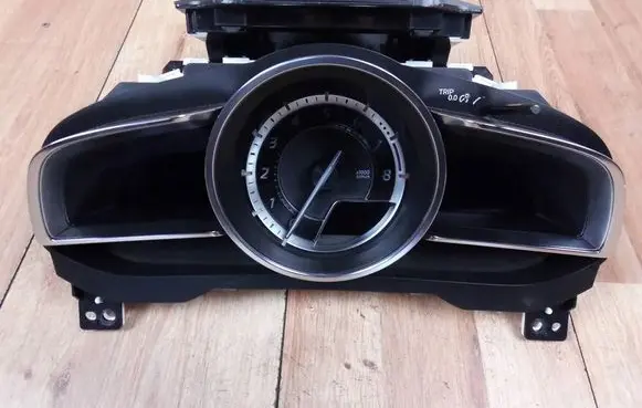 Mazda CX-3 Speedometer (instrument cluster) BJE155430
