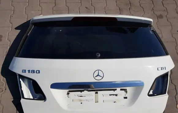Tailgate/trunk/boot lid