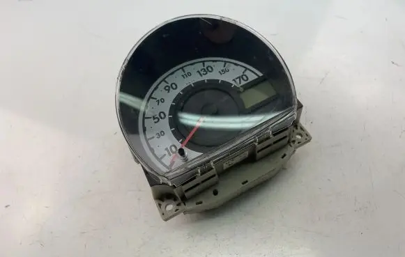 Toyota Aygo AB10 Speedometer (instrument cluster) 838000H012